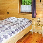 2 Bedroom Pet Friendly In *